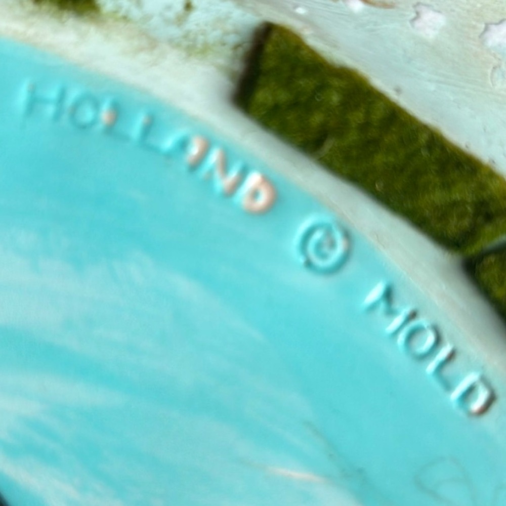 Unique Holland Mold Vintage Butterfly Ashtray - Picture 10 of 10